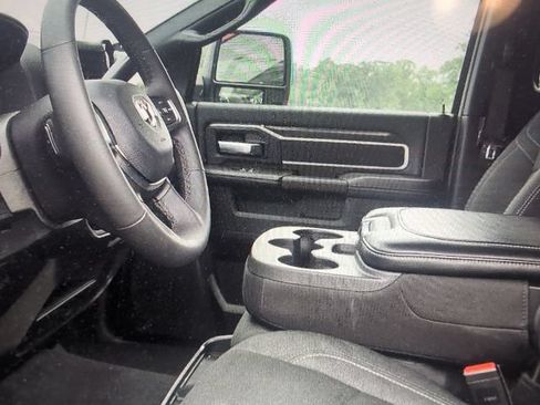Used 2026 RAM 2500 Big Horn AWD/4WD image 8