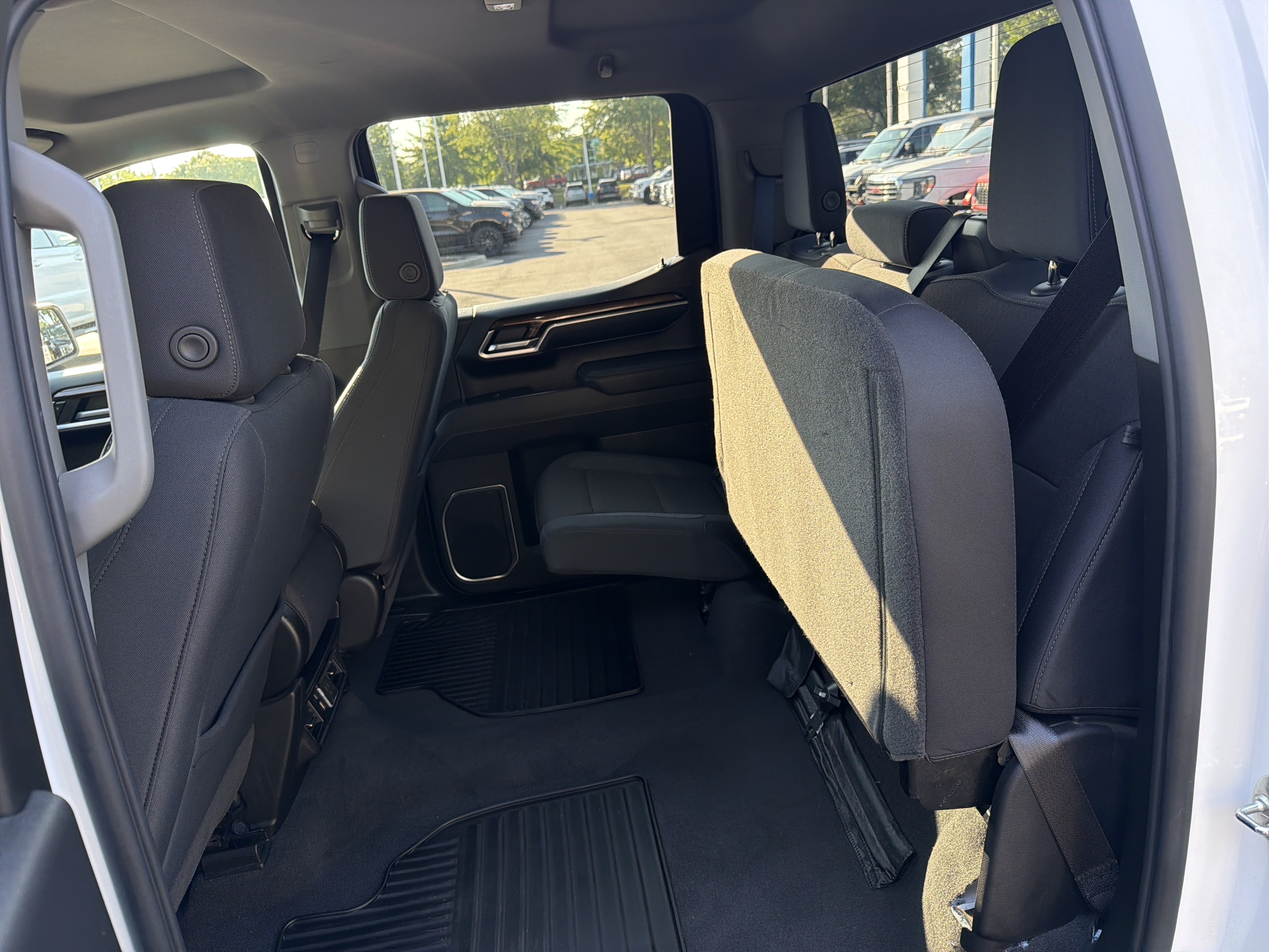Used 2026 Chevrolet Silverado 1500 RST AWD/4WD image 33