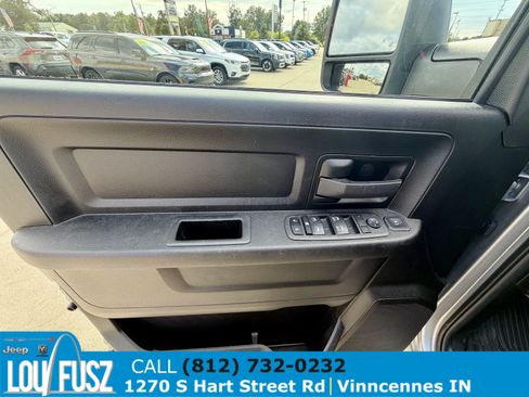 Used 2024 RAM 2500 Tradesman w/ Convenience Group AWD/4WD image 10
