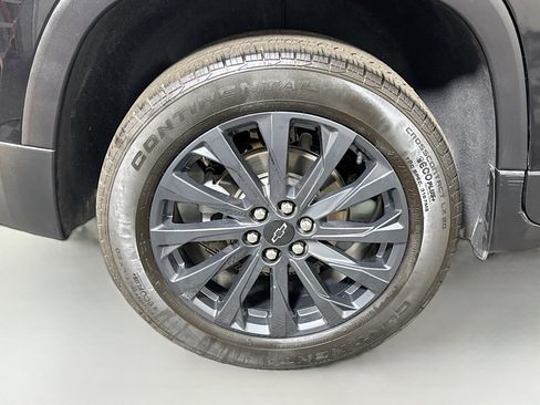 Used 2022 Chevrolet Traverse RS w/ LPO, Floor Liner Package image 33