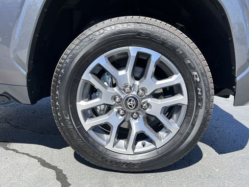 Used 2025 Toyota Tundra 1794 Edition AWD/4WD image 11
