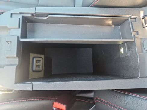 Used 2024 Chevrolet Equinox RS w/ RS Leather Package FWD image 27