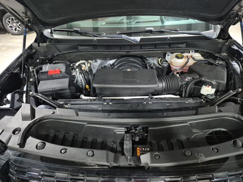 Certified 2023 GMC Yukon Denali Ultimate image 32