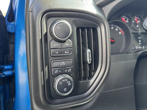 Used 2022 Chevrolet Silverado 1500 Custom w/ LPO, Dark Essentials Package image 12