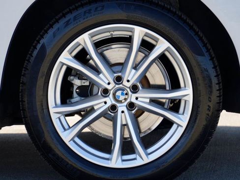 Used 2025 BMW X3 xDrive30i w/ Convenience Package image 5