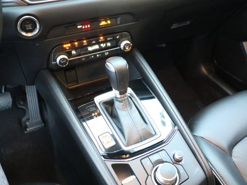 Certified 2025 MAZDA CX-5 AWD 2.5 S w/ Select Package image 14