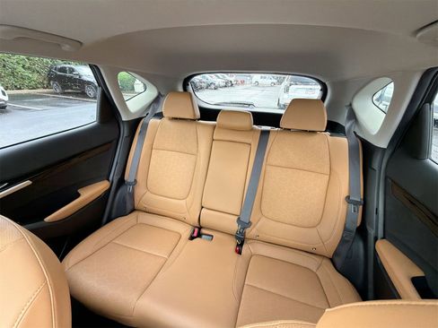 Used 2025 Kia Seltos EX w/ EX Sunroof Package image 24