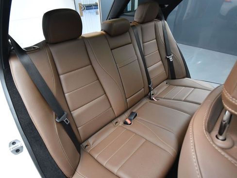 Used 2024 Mercedes-Benz GLE 350 4MATIC image 14