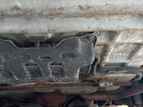 Used 2005 Mercury Grand Marquis GS image 27