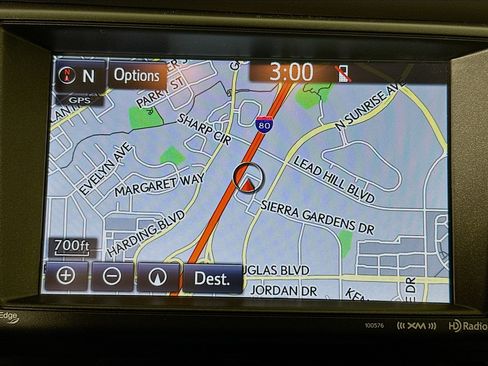 Used 2016 Toyota RAV4 Limited image 22