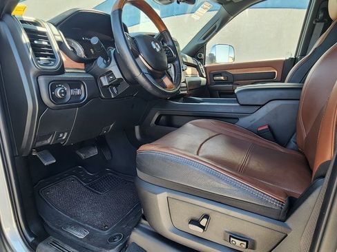 Used 2022 RAM 3500 Limited image 11
