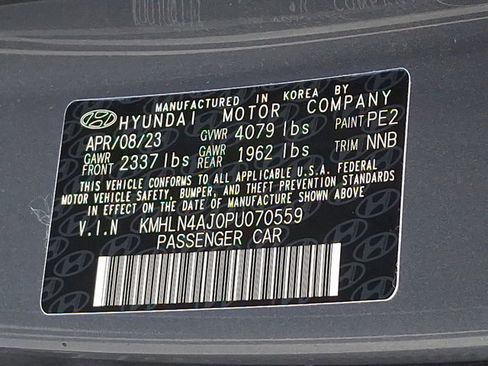 Used 2023 Hyundai Elantra Limited image 27