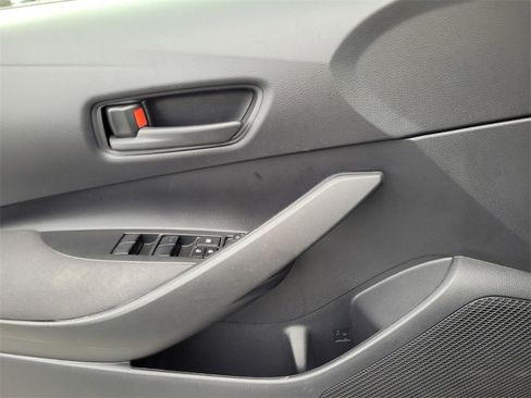 Certified 2023 Toyota Corolla LE image 24