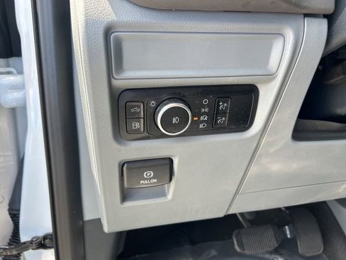 Used 2024 Ford F150 XLT w/ Mobile Office Package image 37