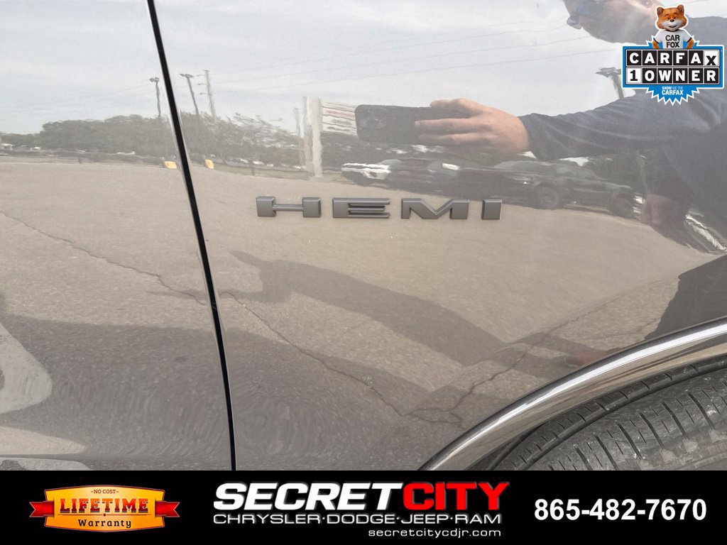 Used 2023 Dodge Durango R/T AWD/4WD image 11