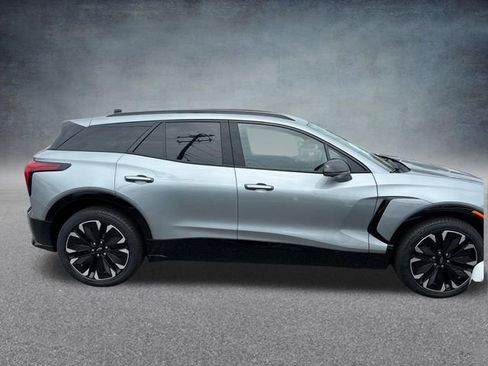 New 2024 Chevrolet Blazer EV RS image 5