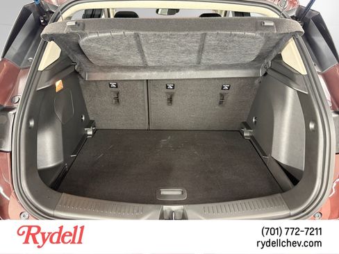 Used 2023 Buick Encore GX Preferred w/ Cold Weather Comfort Package FWD image 18