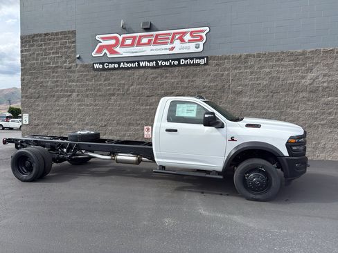 New 2026 RAM 5500 Tradesman AWD/4WD image 2