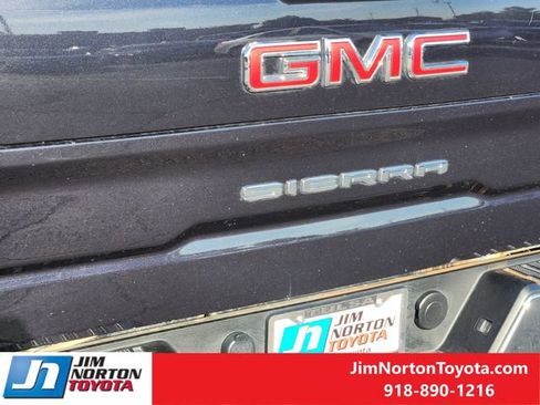Used 2026 GMC Sierra 1500 SLT AWD/4WD image 11