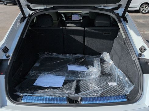 New 2025 Audi Q5 Premium Plus image 35