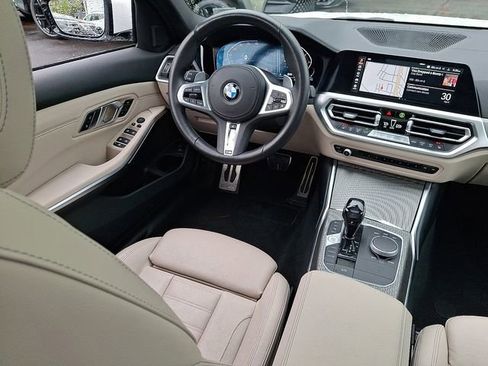 Used 2021 BMW 330i xDrive Sedan w/ M Sport Package AWD/4WD image 14