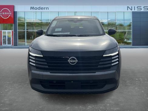 New 2026 Nissan Kicks S image 2