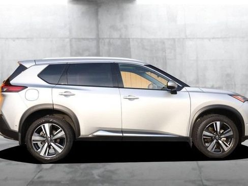 Certified 2023 Nissan Rogue Platinum w/ Platinum Premium Package AWD/4WD image 5