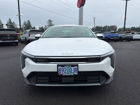 Used 2025 Kia K4 EX FWD image 3