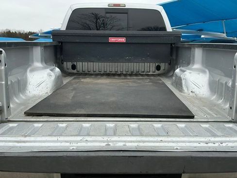 Used 2015 Ford F350 Lariat w/ Lariat Interior Package image 7