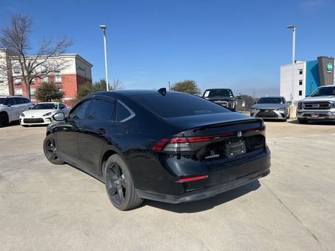 Used 2023 Honda Accord EX image 5