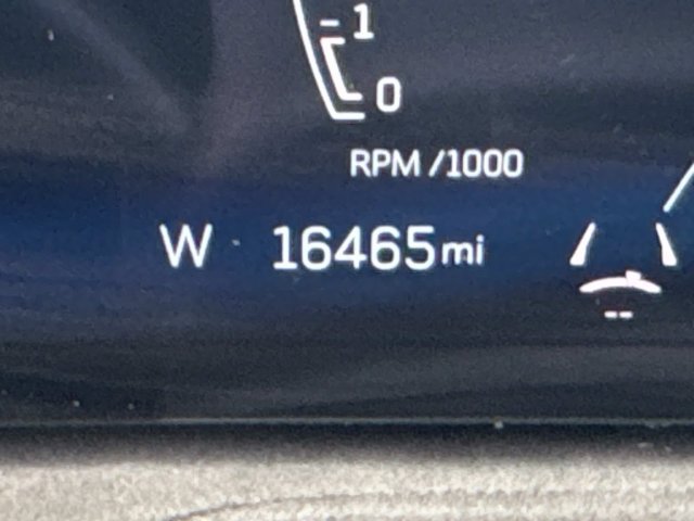 Used 2024 Cadillac XT4 Sport FWD image 29