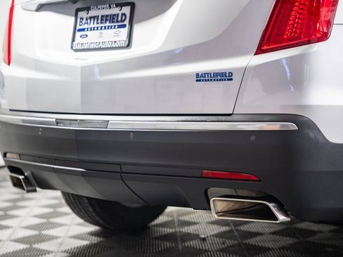 Used 2018 Cadillac XT5 Luxury image 8