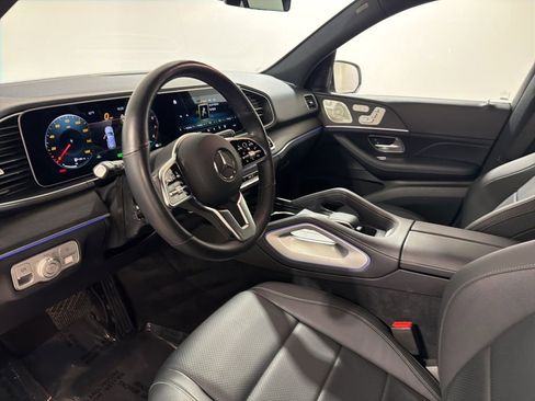 Used 2023 Mercedes-Benz GLE 450 4MATIC w/ Premium Package image 10