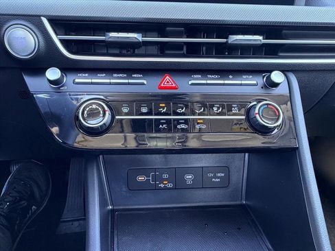 New 2026 Hyundai Sonata SE FWD image 16