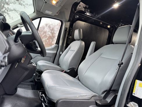 Used 2018 Ford Transit 250 148 Medium Roof image 10
