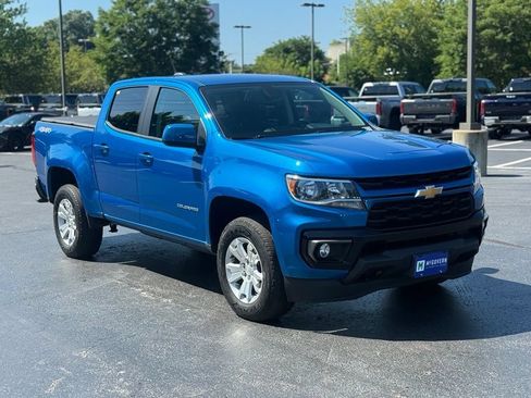 Used 2021 Chevrolet Colorado LT w/ LT Convenience Package AWD/4WD image 11