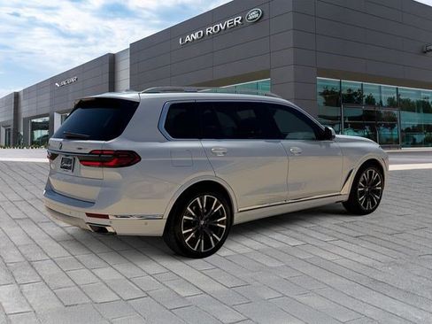 Used 2023 BMW X7 xDrive40i w/ Executive Package AWD/4WD image 5