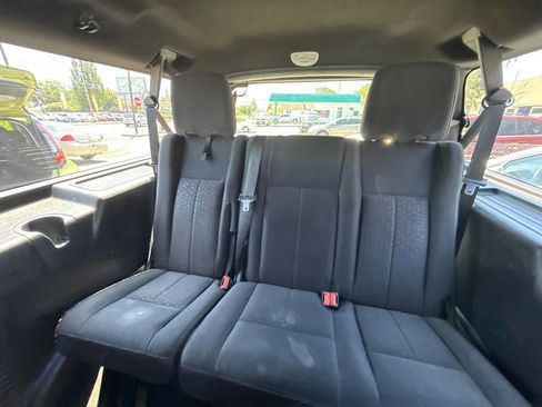 Used 2016 Ford Expedition EL XLT image 19