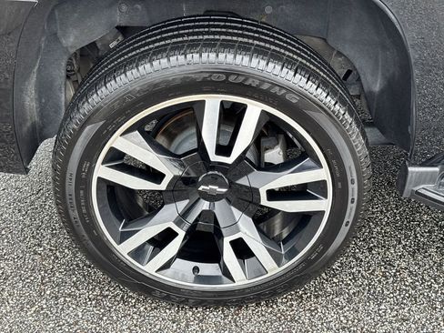 Used 2020 Chevrolet Tahoe Premier image 17