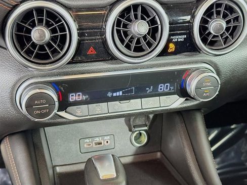 Certified 2022 Nissan Sentra SR image 17