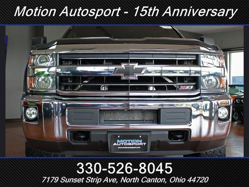 Used 2018 Chevrolet Silverado 2500 LT w/ All Star Edition AWD/4WD image 3