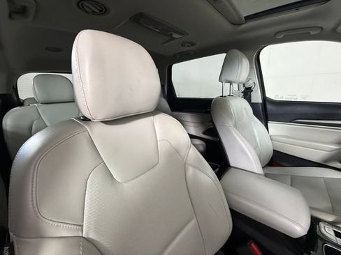 Used 2020 Kia Telluride S FWD image 30