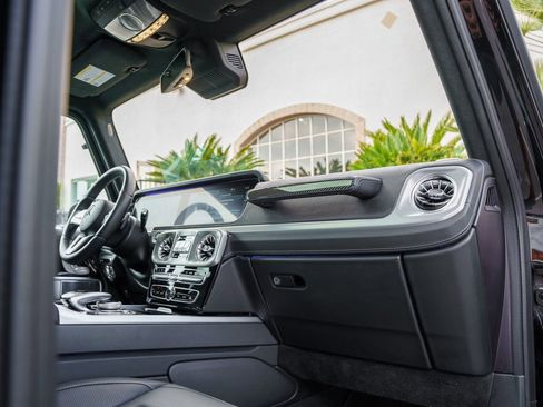 Used 2023 Mercedes-Benz G 550 G 550 image 37