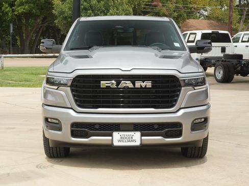 Used 2025 RAM 1500 Laramie w/ Sport Appearance Package AWD/4WD image 8