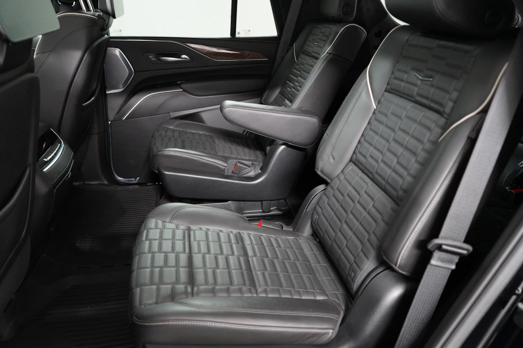 Used 2023 Cadillac Escalade Premium Luxury Platinum w/ LPO, Floor Liner Package AWD/4WD image 22