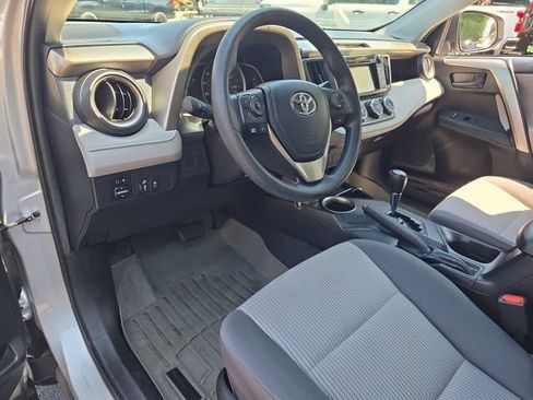 Used 2015 Toyota RAV4 LE FWD image 16