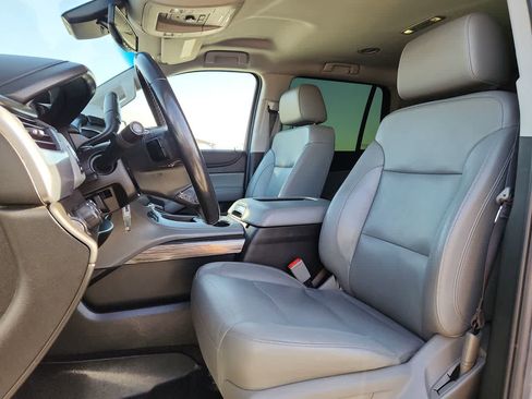Used 2018 Chevrolet Tahoe LT image 15