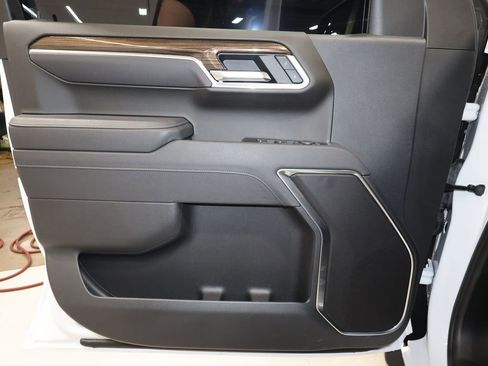 Used 2026 Chevrolet Silverado 1500 LT image 22