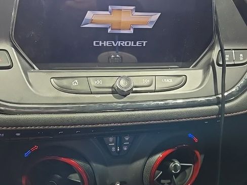 Used 2021 Chevrolet Blazer RS w/ Enhanced Convenience Package image 10