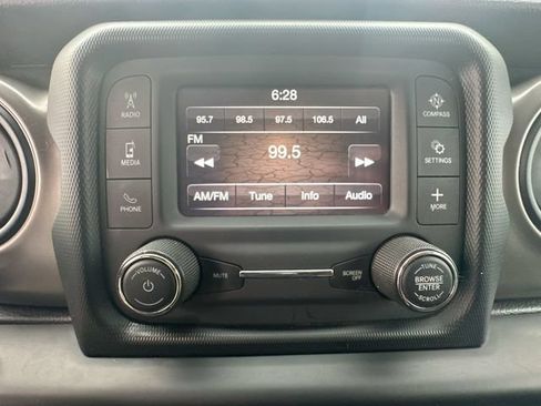 Used 2020 Jeep Wrangler Unlimited Sport S AWD/4WD image 18